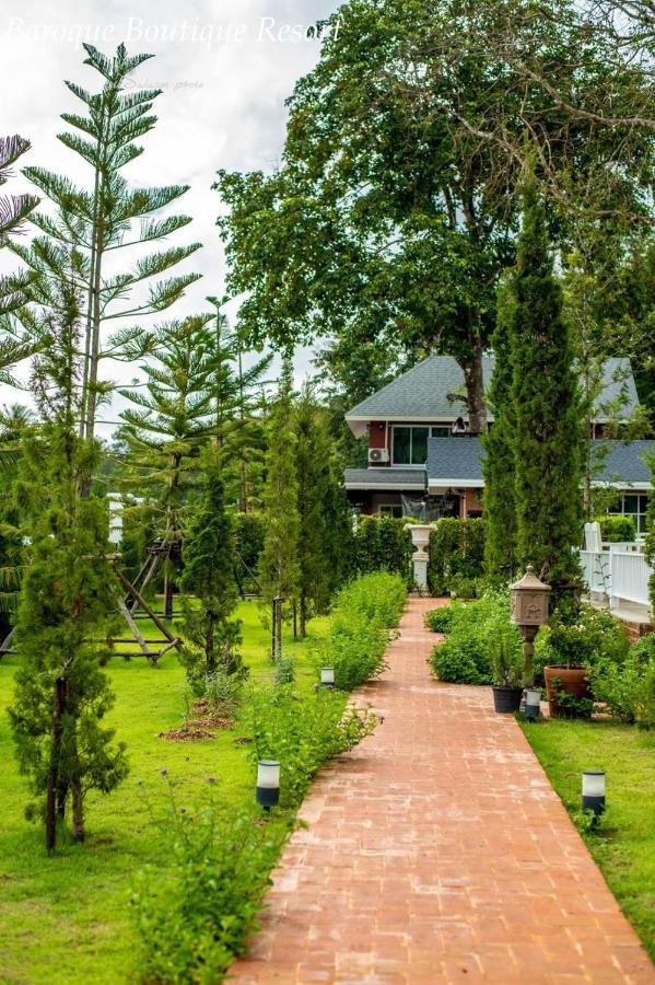 Baroque Boutique Resort Ранонг Екстериор снимка