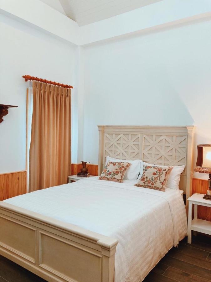 Baroque Boutique Resort Ранонг Екстериор снимка